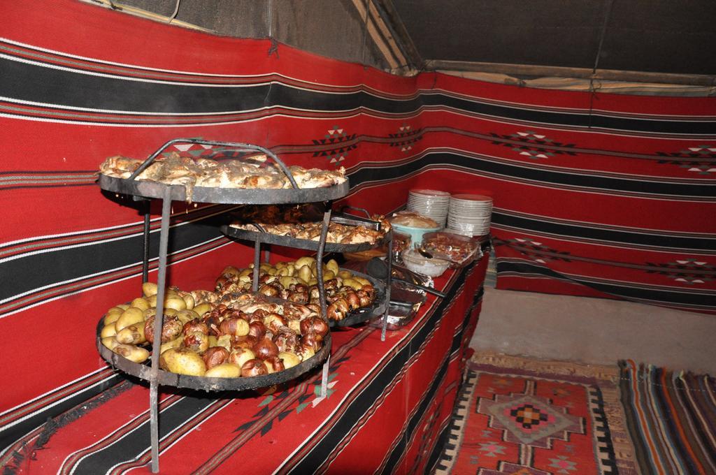 Wadi Rum Starlight Camp Ngoại thất bức ảnh