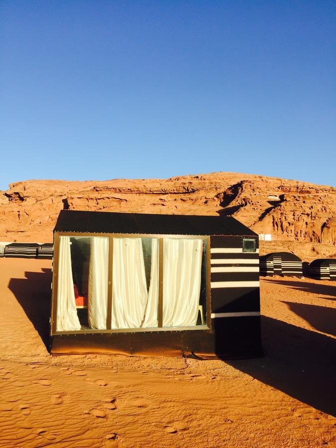Wadi Rum Starlight Camp Ngoại thất bức ảnh